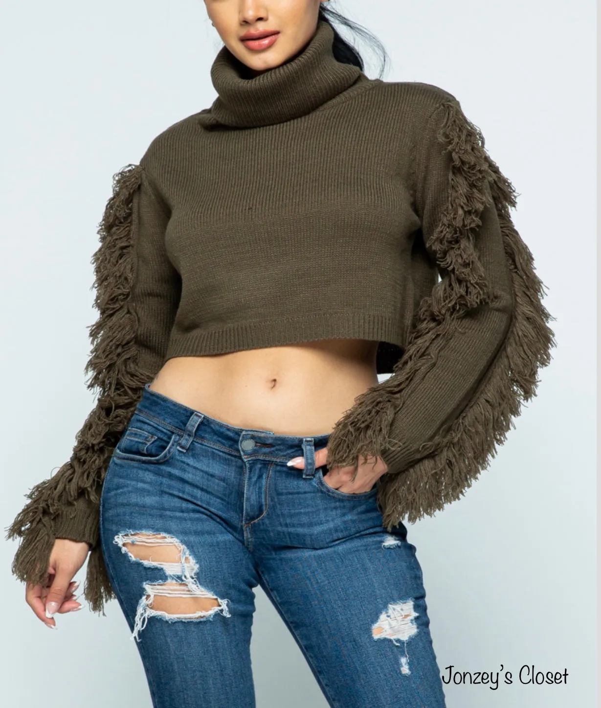 Fran, crop top fringe sweater