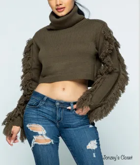 Fran, crop top fringe sweater